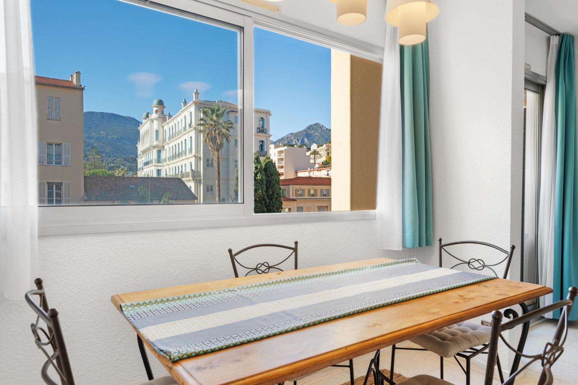 "Charmant Studio" Plein Centre, Calme, Terrasse Menton Bagian luar foto