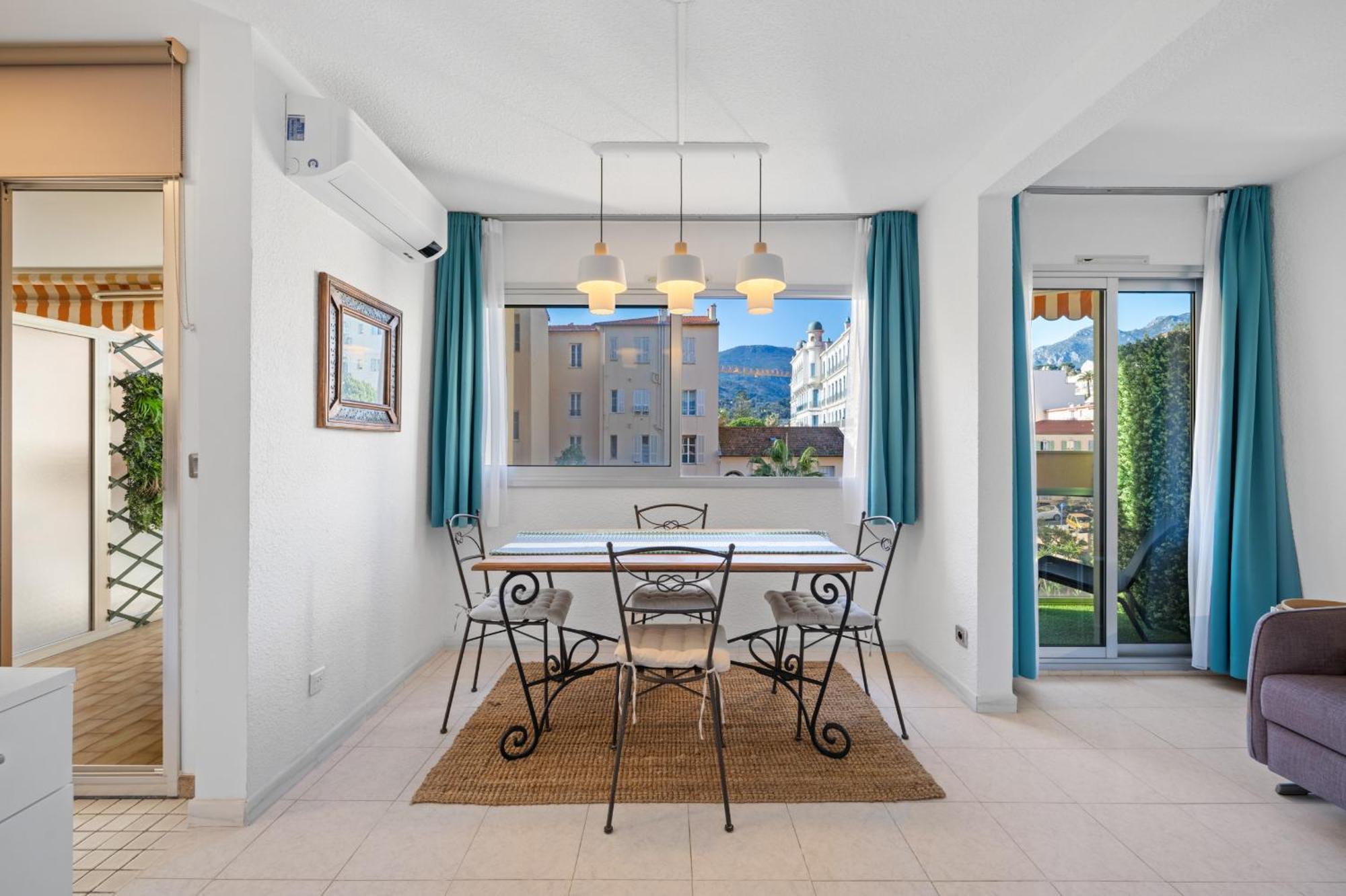 "Charmant Studio" Plein Centre, Calme, Terrasse Menton Bagian luar foto